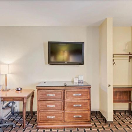 Savannah Garden Hotel Екстериор снимка