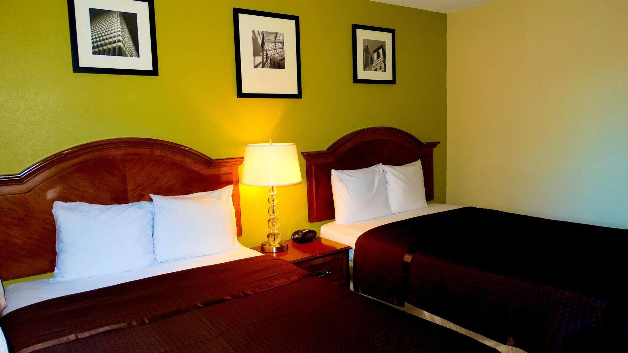 Savannah Garden Hotel Екстериор снимка
